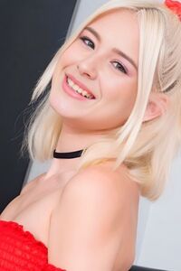 Jessie Saint